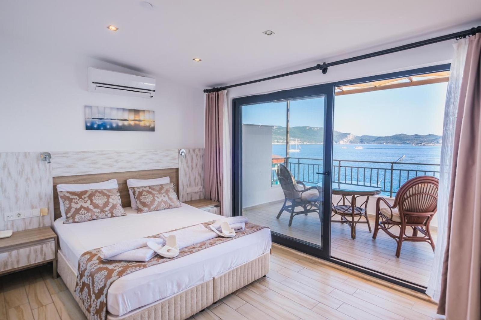 Sardunya Andifli Otel Kaş Eksteriør billede