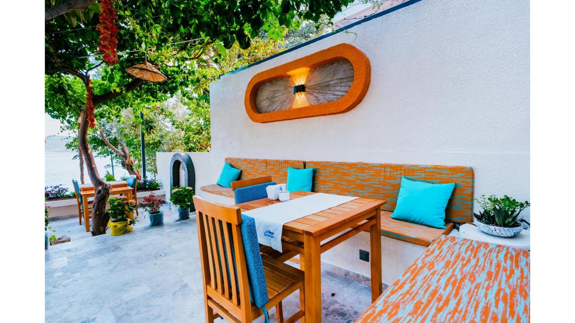 Sardunya Andifli Otel Kaş Eksteriør billede