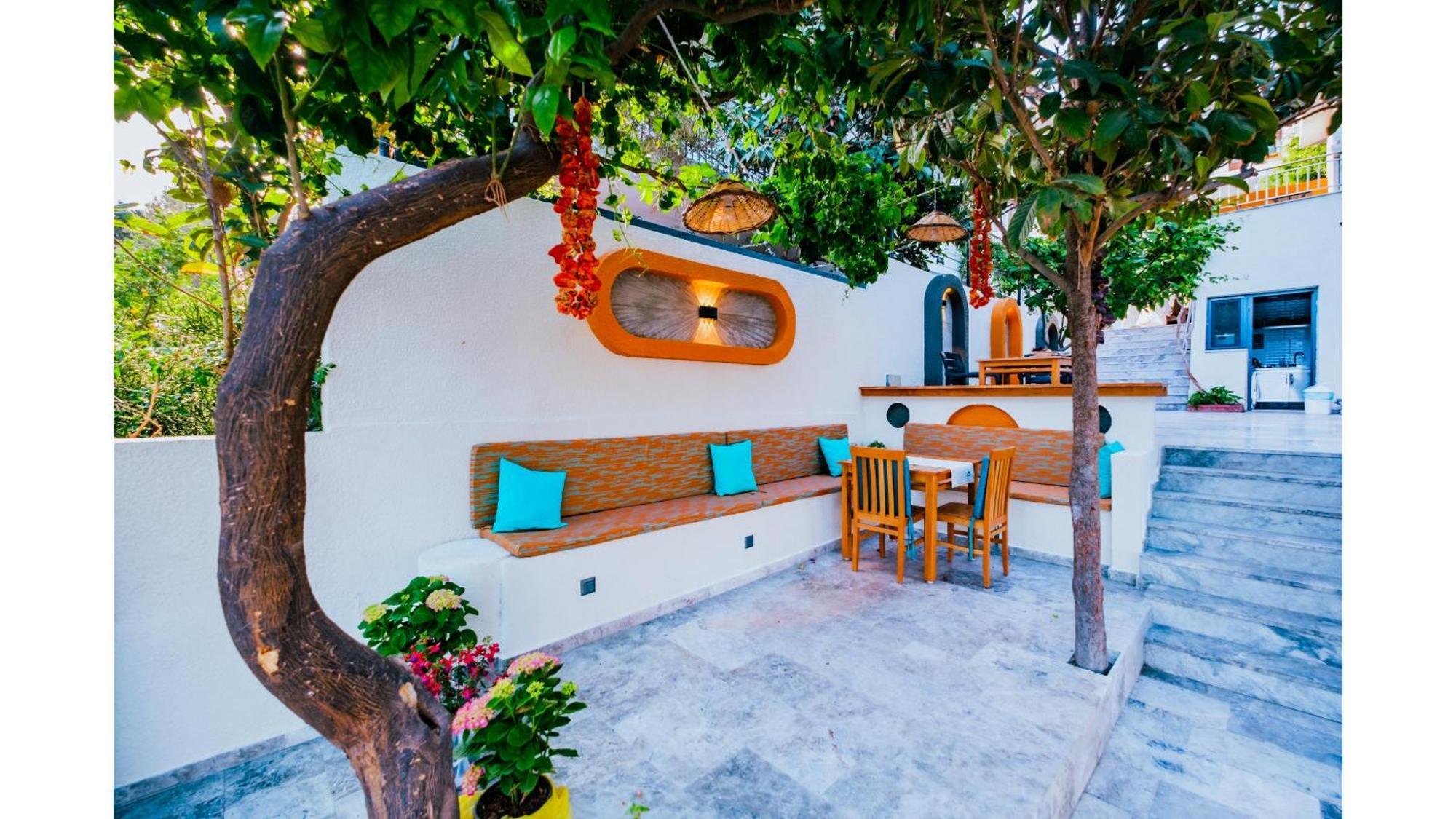 Sardunya Andifli Otel Kaş Eksteriør billede