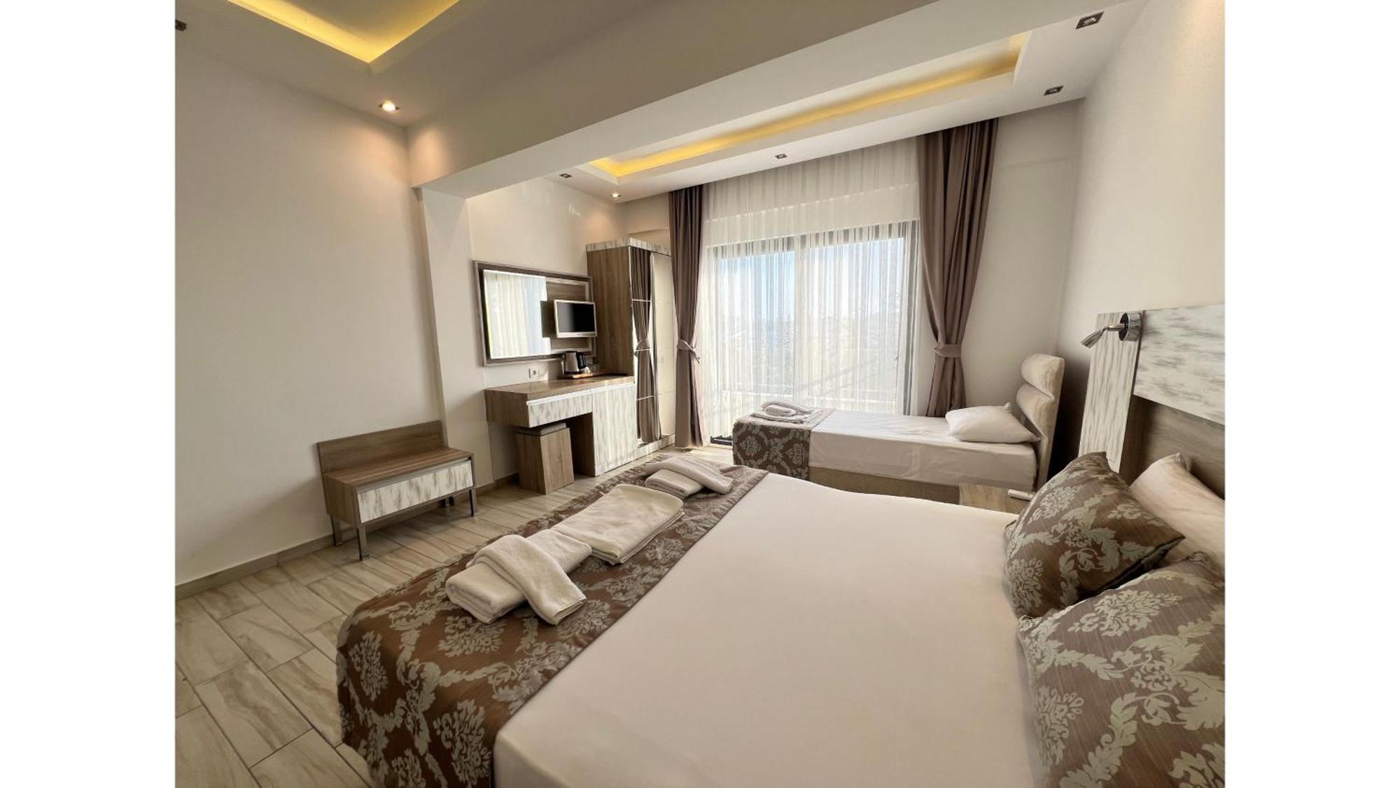 Sardunya Andifli Otel Kaş Eksteriør billede
